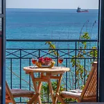 Aloe Studios, Waterfront