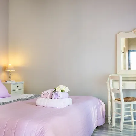 Aloe Studios, Waterfront * Каравадос