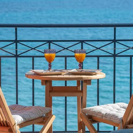 Aloe Studios, Waterfront Apartmán Karavádhos