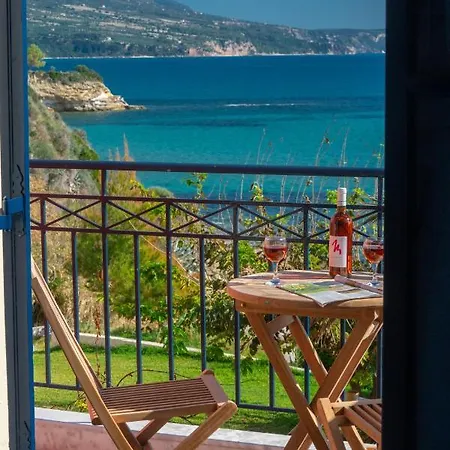 Aloe Studios, Waterfront * Karavádhos