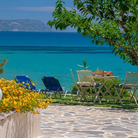 Aloe Studios, Waterfront