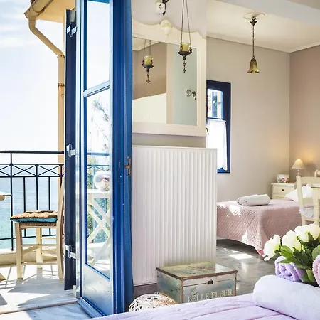 Aloe Studios, Waterfront Apartment Karavádhos